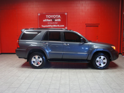 toyota 4runner 2007 dk  gray suv sr5 gasoline 6 cylinders rear wheel drive automatic 76116