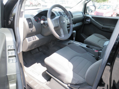 nissan xterra 2006 black suv x 4x4 gasoline 6 cylinders 4 wheel drive automatic with overdrive 61832