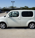 nissan cube 2009 white suv 1 8 gasoline 4 cylinders front wheel drive automatic 76087