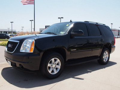 gmc yukon 2011 black suv sle flex fuel 8 cylinders 2 wheel drive automatic 76018