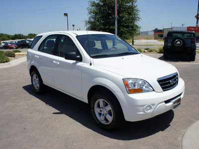 kia sorento 2008 white suv gasoline 6 cylinders rear wheel drive automatic 76087