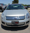 ford fusion 2007 gray sedan gasoline 4 cylinders front wheel drive 5 speed manual 76087