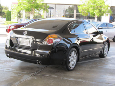 nissan altima 2009 black sedan 2 5 s gasoline 4 cylinders front wheel drive shiftable automatic 77477