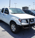 nissan frontier 2010 white se v6 gasoline 6 cylinders 2 wheel drive automatic 75062