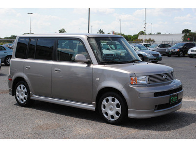 scion xb 2005 silver wagon gasoline 4 cylinders front wheel drive automatic with overdrive 77088