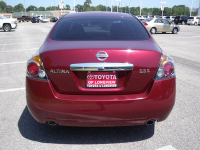 nissan altima 2010 dk  red sedan 2 5 s gasoline 4 cylinders front wheel drive automatic 75604