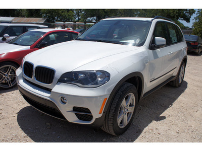bmw x5 2013 white suv xdrive35i gasoline 6 cylinders all whee drive automatic 78729