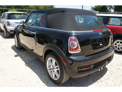 mini cooper 2013 black s 4 cylinders 6 speed manual 78729