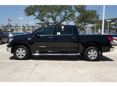 toyota tundra 2012 black grade gasoline 8 cylinders 2 wheel drive automatic 78232