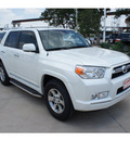 toyota 4runner 2012 white suv sr5 gasoline 6 cylinders 2 wheel drive automatic 78232