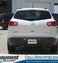 chevrolet traverse 2012 white suv lt gasoline 6 cylinders front wheel drive automatic 77503