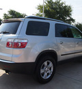 gmc acadia 2009 silver suv sle 1 6 cylinders automatic 76011