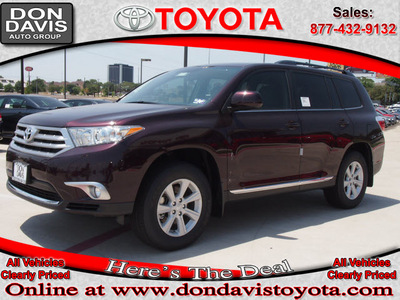 toyota highlander 2012 dk  red suv se 6 cylinders automatic 76011