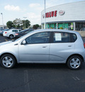 chevrolet aveo 2011 silver hatchback aveo5 lt gasoline 4 cylinders front wheel drive automatic 19153