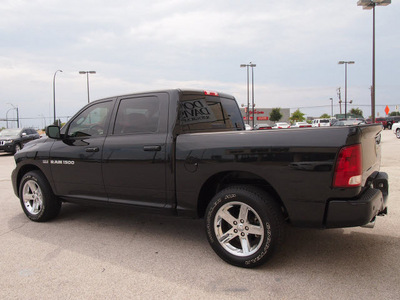 ram ram pickup 1500 2011 black gasoline 8 cylinders 2 wheel drive automatic 76011