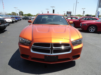 dodge charger 2011 orange sedan se gasoline 6 cylinders rear wheel drive automatic 60443
