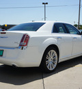 chrysler 300 2011 white sedan c gasoline 8 cylinders rear wheel drive automatic 62034