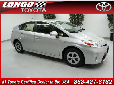 toyota prius 2012 silver hatchback two hybrid 4 cylinders front wheel drive automatic 91731