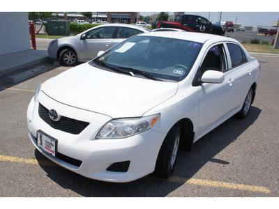 toyota corolla 2009 white sedan le gasoline 4 cylinders front wheel drive automatic 78552