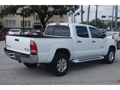 toyota tacoma 2008 white prerunner v6 gasoline 6 cylinders 2 wheel drive automatic with overdrive 77002