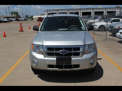 ford escape 2009 suv xlt gasoline 4 cylinders front wheel drive 6 speed automatic 75041
