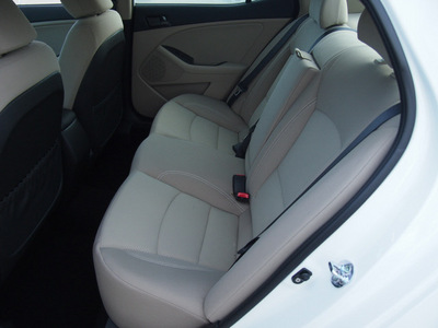 kia optima 2013 white sedan lx gasoline 4 cylinders front wheel drive 6 speed automatic 77034