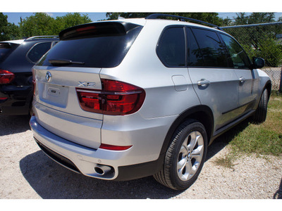 bmw x5 2012 silver xdrive35d diesel 6 cylinders all whee drive automatic 78729