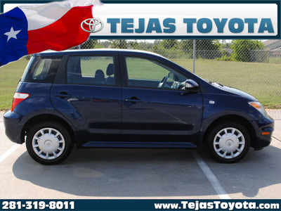 scion xa 2006 blue hatchback gasoline 4 cylinders front wheel drive automatic with overdrive 77338