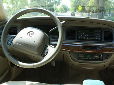 mercury grand marquis limited 1999 white sedan ls gasoline v8 rear wheel drive automatic with overdrive 80110