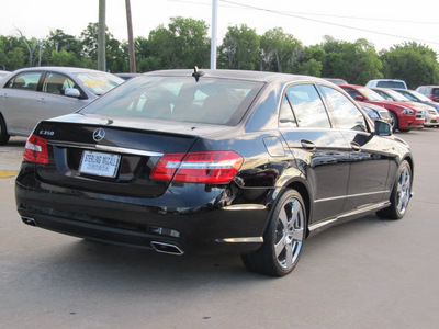 mercedes benz e class 2011 black sedan e350 luxury 6 cylinders automatic with overdrive 77074