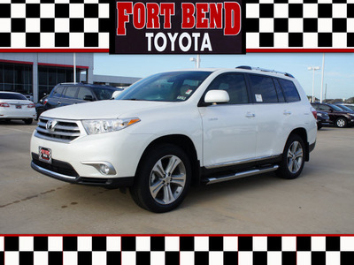 toyota highlander 2012 white suv limited gasoline 6 cylinders all whee drive automatic 77469