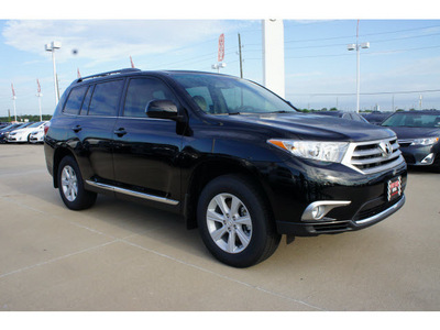 toyota highlander 2012 black suv se gasoline 6 cylinders front wheel drive automatic 77469