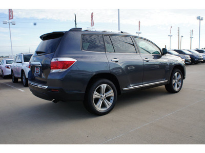 toyota highlander 2012 gray suv limited gasoline 6 cylinders front wheel drive automatic 77469