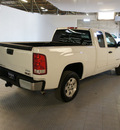 gmc sierra 1500 2007 white pickup truck sle1 gasoline 8 cylinders rear wheel drive automatic 75219