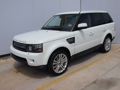 range rover range rover sport 2013 white suv hse gasoline 8 cylinders 4 wheel drive automatic 77090
