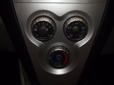 toyota yaris 2008 black sedan gasoline 4 cylinders front wheel drive 5 speed manual 76116