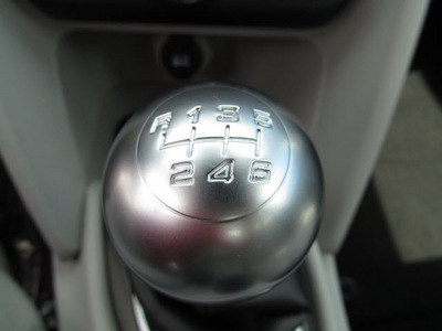 dodge dart 2013 dk  gray sedan sxt gasoline 4 cylinders front wheel drive 6 speed manual 45840