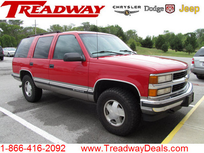 chevrolet tahoe 1999 red silver suv lt gasoline v8 4 wheel drive automatic with overdrive 45840