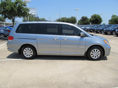 honda odyssey 2010 dk  gray van ex l gasoline 6 cylinders front wheel drive automatic with overdrive 77074