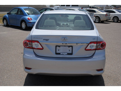 toyota corolla 2011 silver sedan le gasoline 4 cylinders front wheel drive automatic 78572