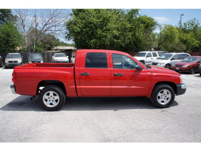 dodge dakota 2005 red slt gasoline 6 cylinders 4 wheel drive automatic 78224