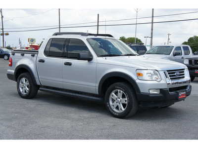 ford explorer sport trac 2010 gray suv xlt gasoline 6 cylinders 2 wheel drive automatic with overdrive 78840