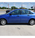 ford focus 2005 dk  blue sedan zx4 se gasoline 4 cylinders front wheel drive automatic 78666
