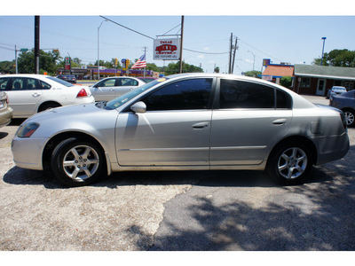 nissan altima 2005 silver sedan 2 5 gasoline 4 cylinders front wheel drive automatic 78666