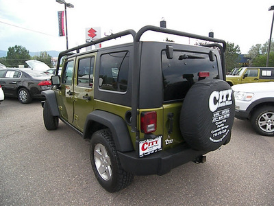 jeep wrangler unlimited 2008 green suv rubicn gasoline 6 cylinders 4 wheel drive automatic 81212