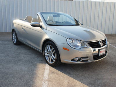 volkswagen eos 2009 silver lux gasoline 4 cylinders front wheel drive shiftable automatic 75080