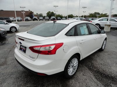 ford focus 2013 white sedan titanium flex fuel 4 cylinders front wheel drive automatic with overdrive 60546