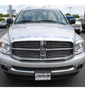 dodge ram 1500 2008 silver pickup truck gasoline 8 cylinders rear wheel drive automatic with overdrive 77581