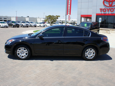 nissan altima 2009 black sedan 2 5 s 4 cylinders automatic 76087