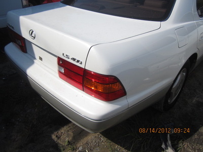 lexus ls 400